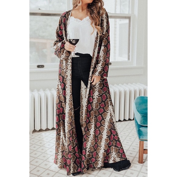 Buddy Love snake print duster in sangria - Picture 2 of 8